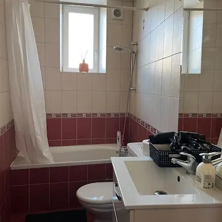 Des 3 Frontieres Apartment